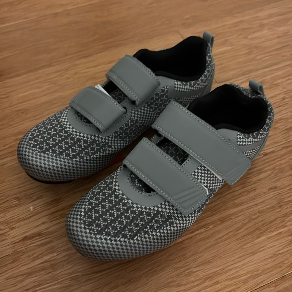 Kyedoo Women’s Cycling Spin Shoes
